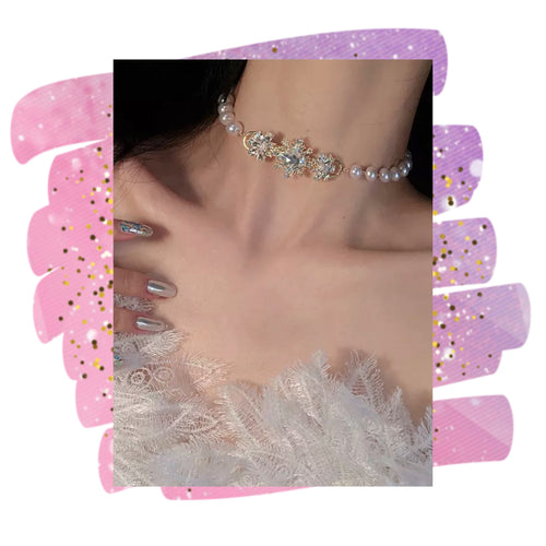 Crystal flower pearl beaded choker