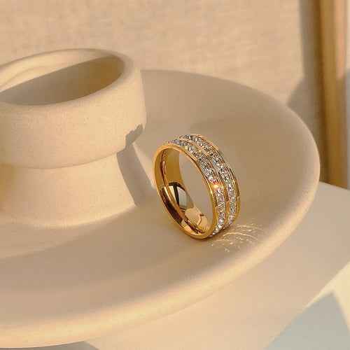 Delicate Rings Luxury Inlaid Cubic Zirconia