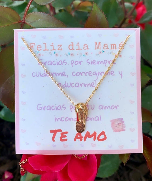 Chancla de Mamá. Necklace